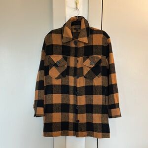 Aqua Utility Jacket in Black and Brown